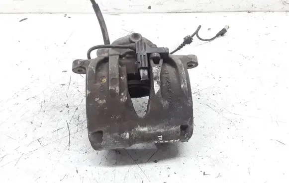 Mercedes-Benz E W211 Front brake caliper