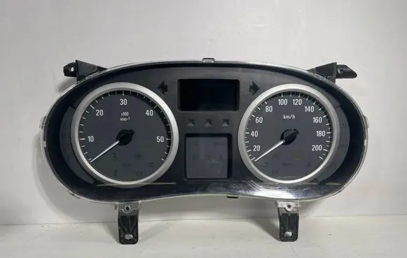 Opel Vivaro Speedometer (instrument cluster) 216709164