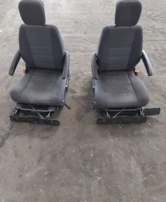 Chrysler Grand Voyager V Third row seats Nocod