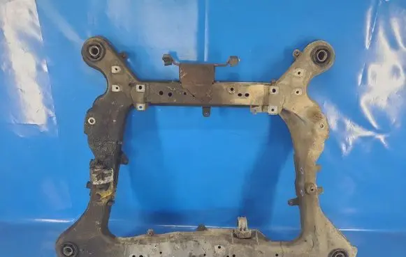 Volvo XC70 Front control arm 30793297