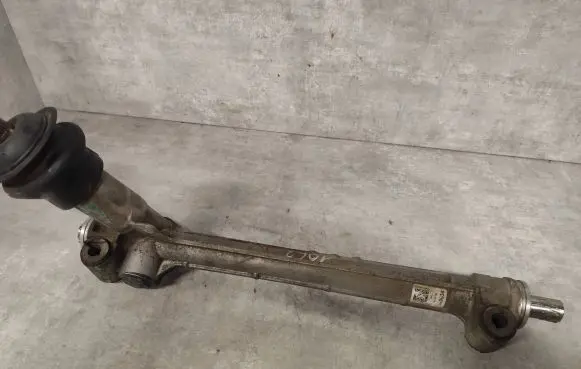 Chevrolet Trax Steering rack 28242421