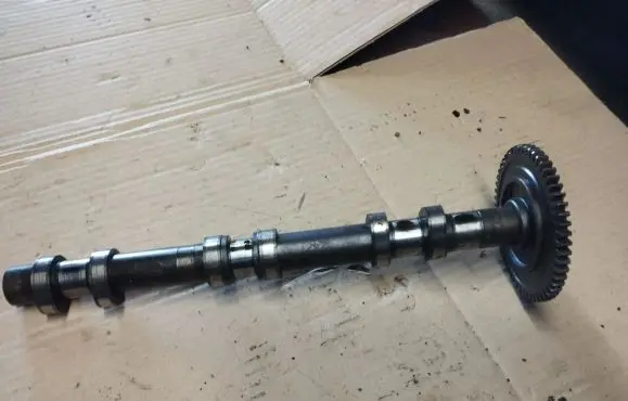 Jeep Grand Cherokee (WK) Camshaft A64208