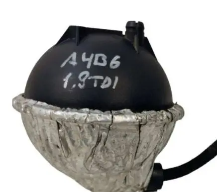 Audi A4 S4 B6 8E 8H Vacuum air tank 054129808 03C120007