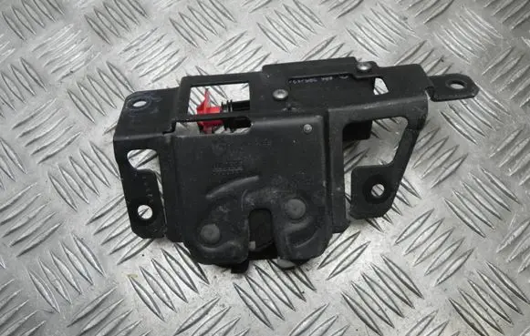 BMW 1 E81 E87 Engine bonnet/hood lock/catch 7201561 T6560