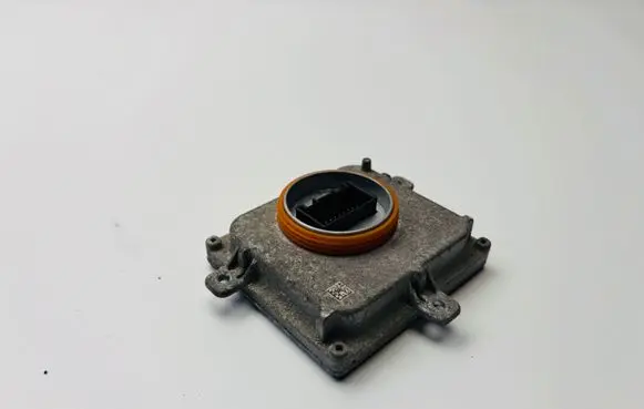 Skoda Superb B8 (3V) Headlight ballast module Xenon 4G0907397Q 1036110009 4UM15436700