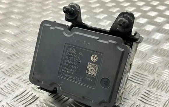 Volkswagen PASSAT B7 ABS Pump 1K0907379BK 10096103633 10061939561