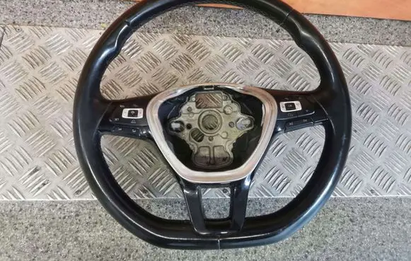 Volkswagen PASSAT B8 Steering wheel 5G0419091