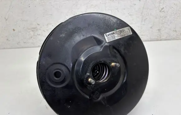 Audi Cabriolet B3 8G Brake booster 8A0612105E