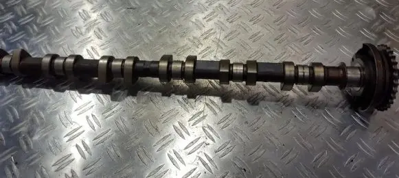 BMW 5 E39 Camshaft 