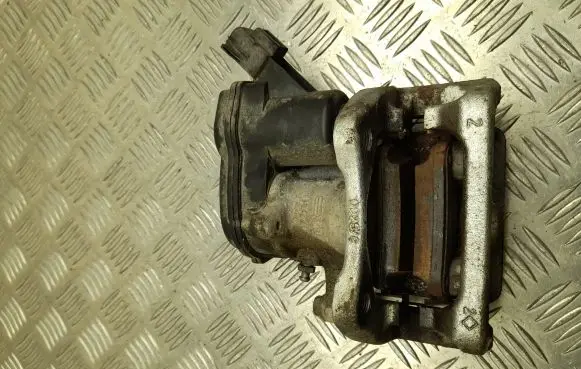 Nissan Juke II F16 Rear brake caliper 44002496R