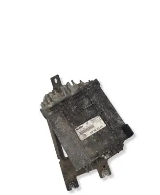 Volkswagen Golf III Engine control unit/module 0281001368 028906021AT