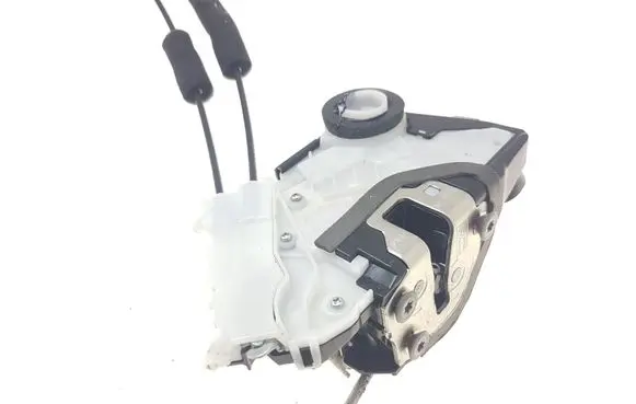 Subaru Legacy Front door lock T8311230F1 161023