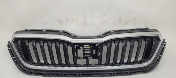 Skoda Scala Front bumper upper radiator grill 657853653