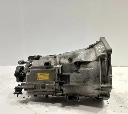 BMW 1 E81 E87 Manual 4 speed gearbox 0617400037