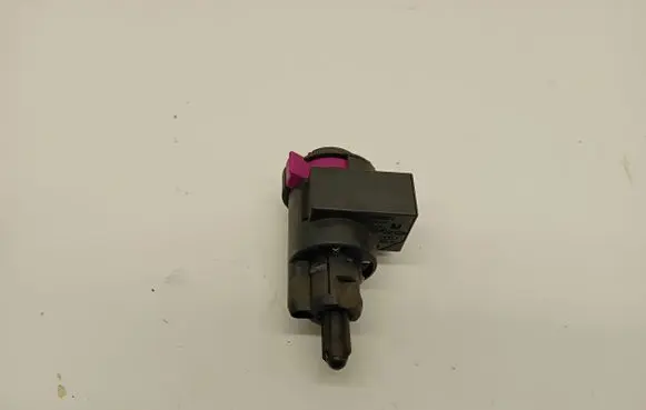 Audi A4 S4 B8 8K Brake pedal sensor switch 914689963 14689962