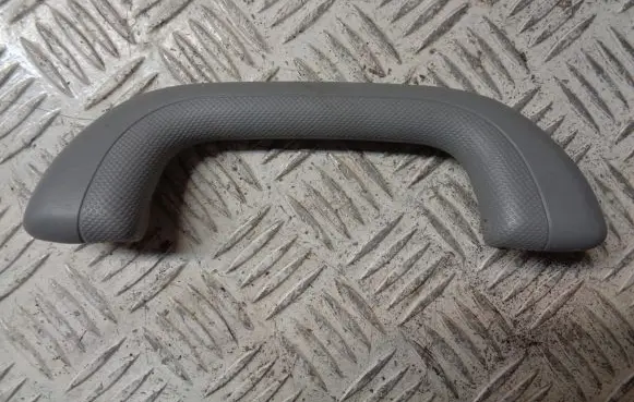 KIA Sorento Front interior roof grab handle