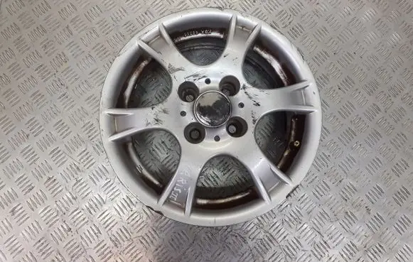 Toyota Yaris R14 alloy rim 