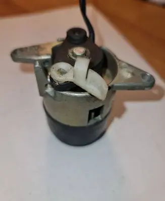 Audi 80 90 B3 Tailgate exterior lock 4A5862055 4A9862022