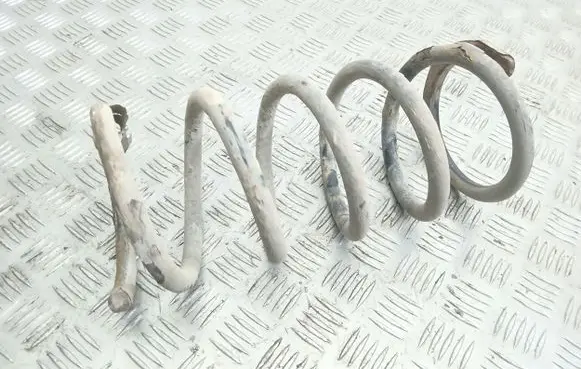 Toyota Avensis Verso Rear coil spring