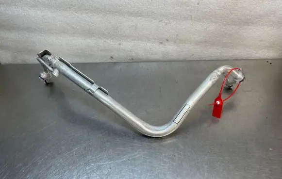 Audi A3 8Y Air conditioning (A/C) pipe/hose DOAUDIA38Y