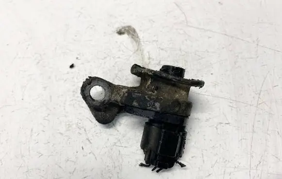 Opel Meriva A Camshaft position sensor 8973227680