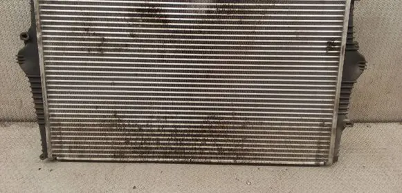 Volvo V70 Intercooler radiator 