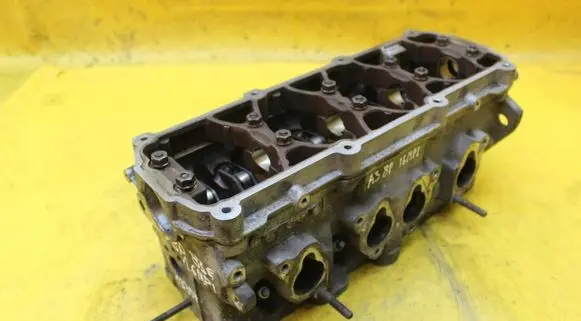 Audi A3 S3 8P Engine head 06B103373T