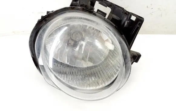 Nissan Juke I F15 Headlight/headlamp HCHR772
