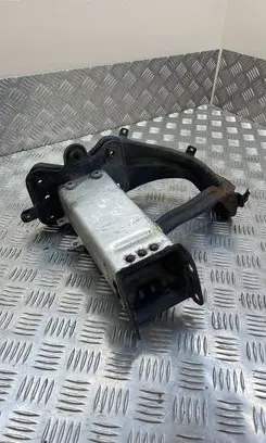 Radiator support slam panel bracket