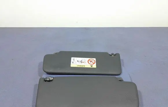 Audi A5 8T 8F Sun visor 8W0857551