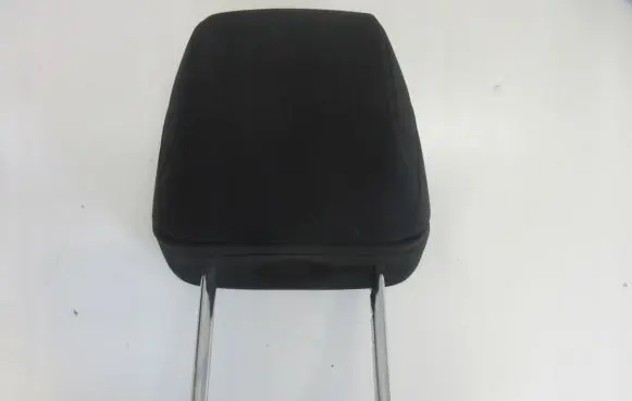 Toyota Prius (XW50) Front seat headrest 