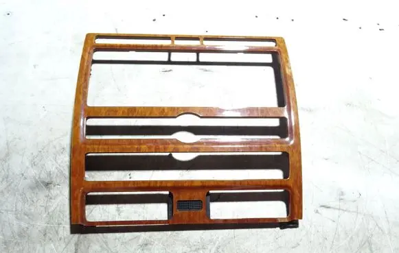 Radio/GPS head unit trim
