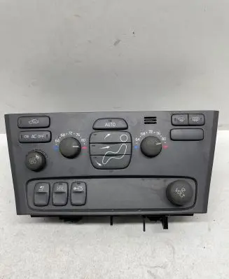 Volvo S60 Air conditioning (A/C) switch 687276 NACCFF 7923