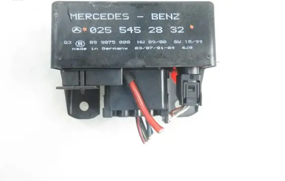 Mercedes-Benz A W168 Glow plug pre-heat relay 0255452832