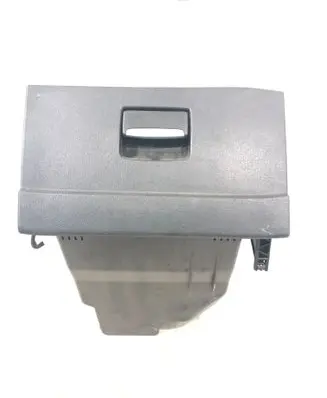 Glove box