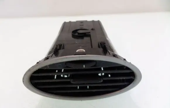 Ford Focus Dash center air vent grill 6N41A014L21 7M51A014L21