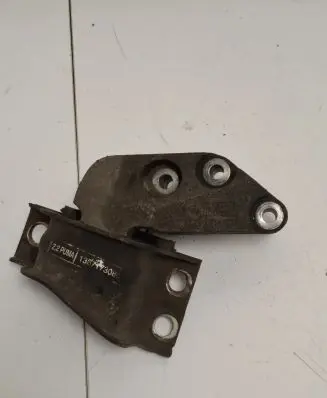 Citroen Jumper Engine mount bracket 1367173080