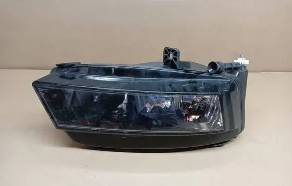 Volkswagen Golf VII Front fog light 5G0941662D
