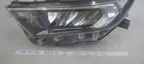 Toyota RAV 4 (XA50) Headlight/headlamp
