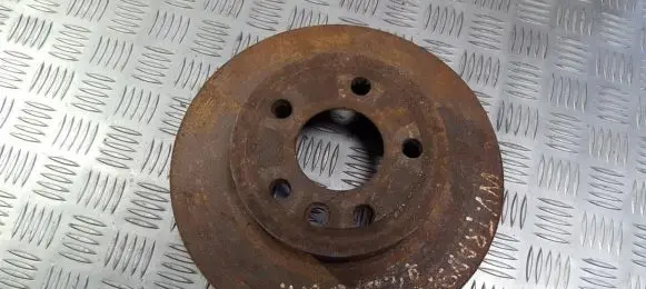 Volkswagen Transporter - Caravelle T4 Front brake disc
