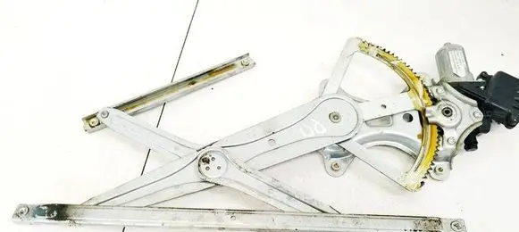 Toyota Corolla Verso AR10 Sliding door window regulator with motor 