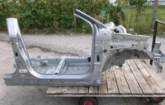 Citroen C4 Cactus Front quarter panel