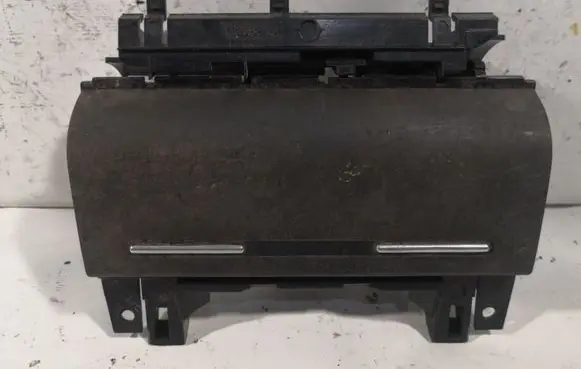 Audi A4 S4 B6 8E 8H Car ashtray 8E0857951F