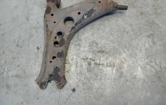 Seat Ibiza III (6L) Front lower control arm/wishbone