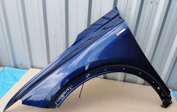 Audi Q4 Sportback e-tron Fender AUDIQ421BOTNIKBAX