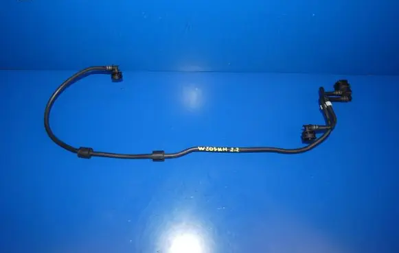 Mercedes-Benz C W205 Engine coolant pipe/hose A2055012225