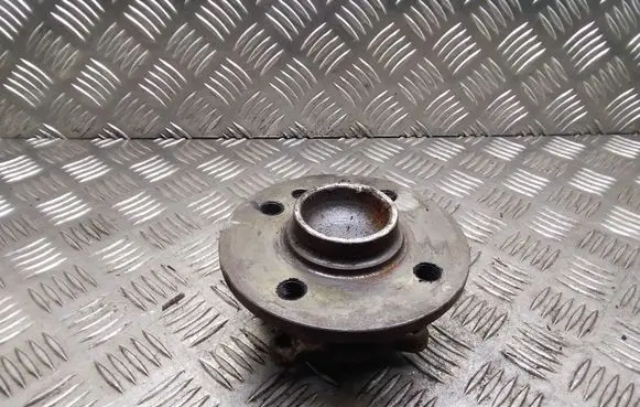 Mini One - Cooper Coupe R56 Rear wheel hub