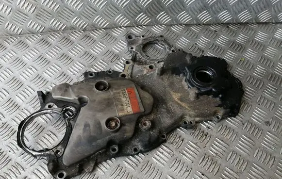 Toyota Yaris Timing chain cover 1NDP52A