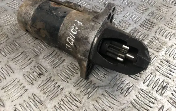 Subaru Forester SH Starter motor 23300AA620