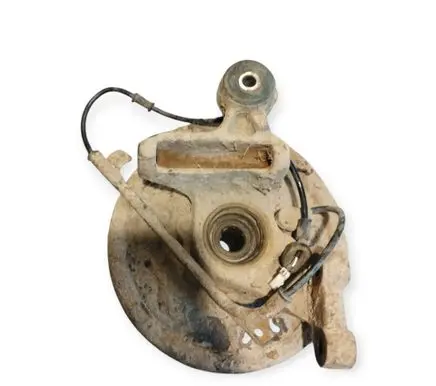Subaru Forester SF Rear wheel hub